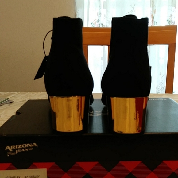 SOLD - Picture 2 of 5